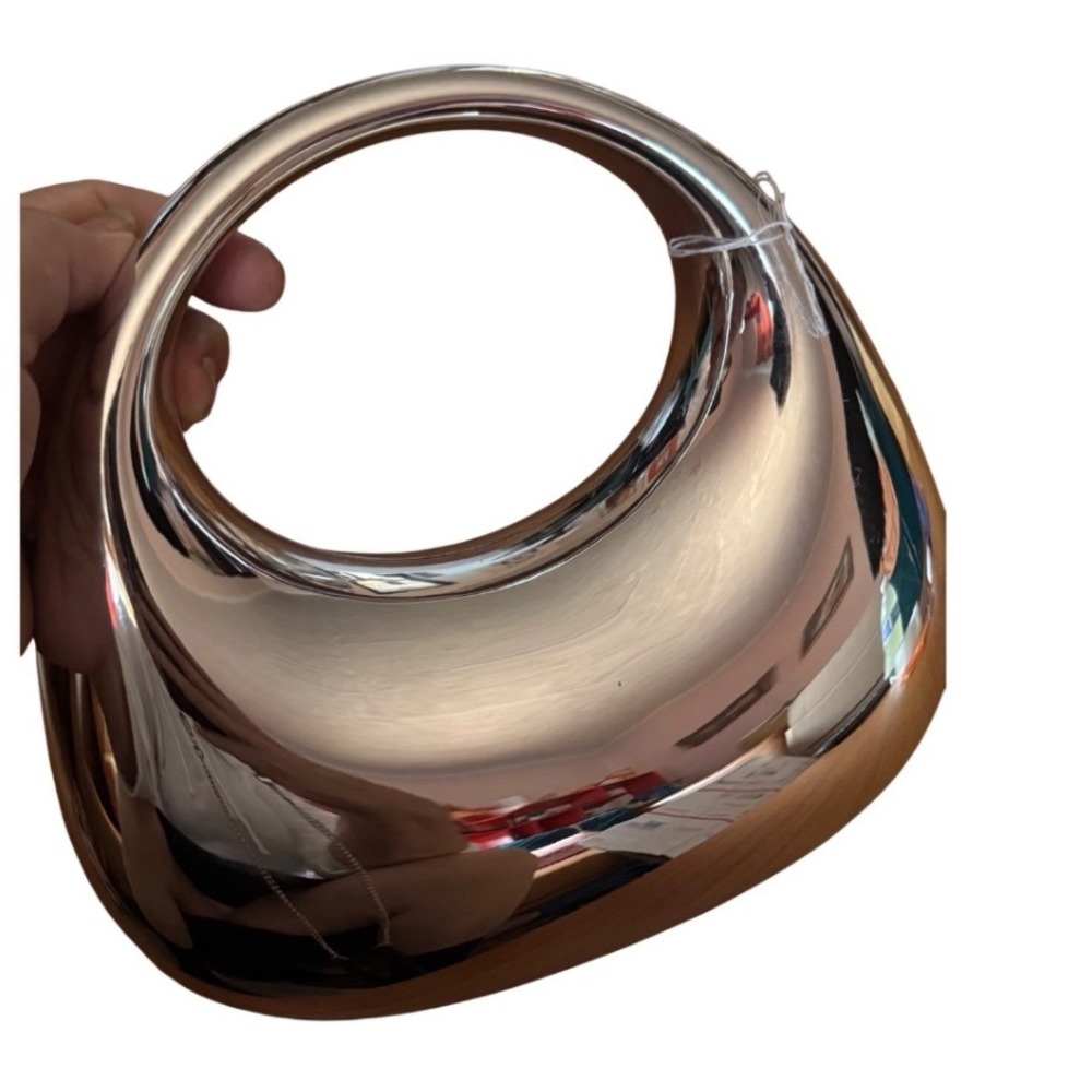 Unique Shiny Metallic Handle Bag Women's Modern Fashion Accessory